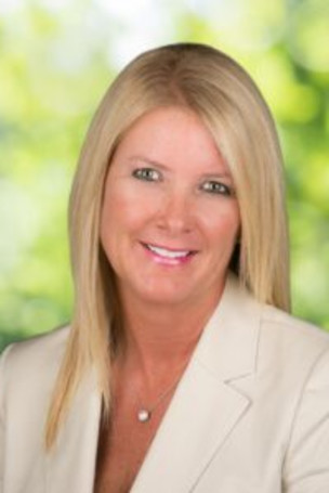 Leslie Davis, Associate Broker